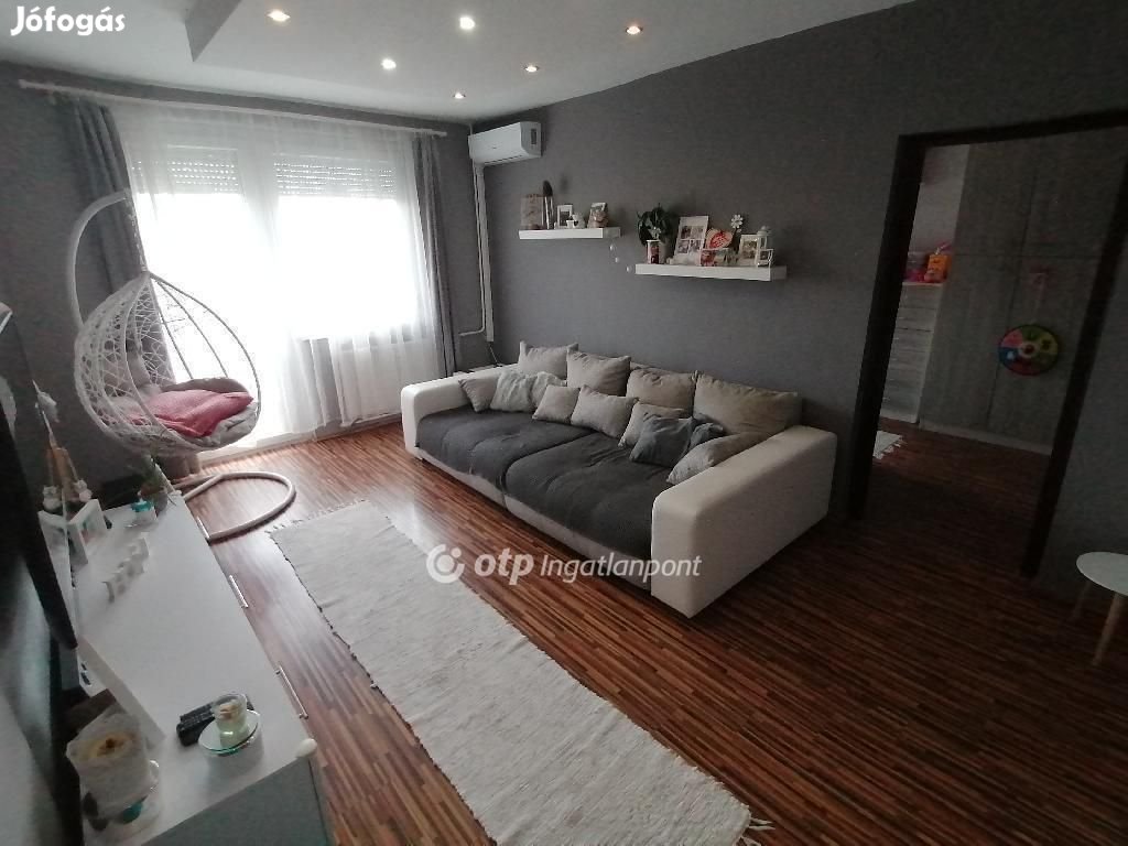 Debreceni eladó 68 nm-es lakás