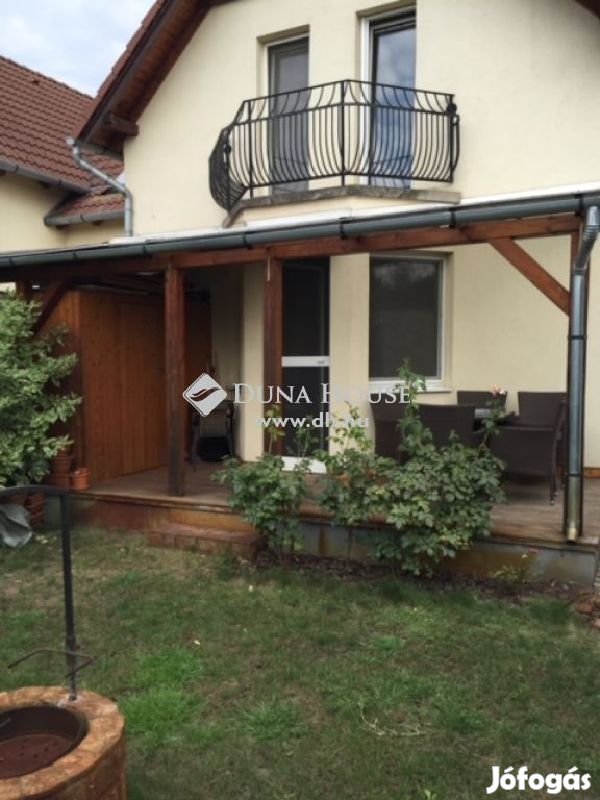 Debreceni eladó 98 nm-es ház