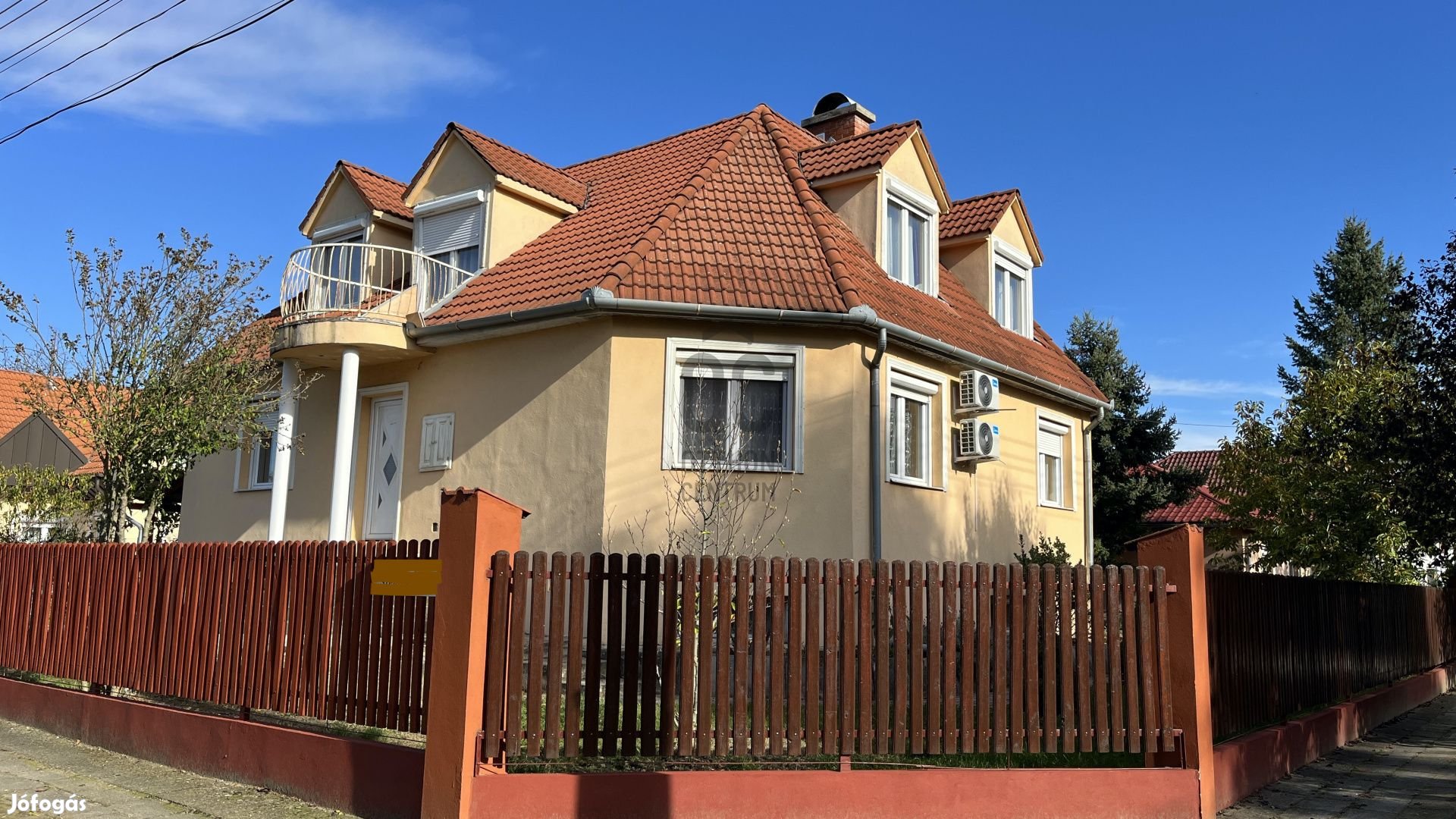 Debreceni eladó szilikát családi ház