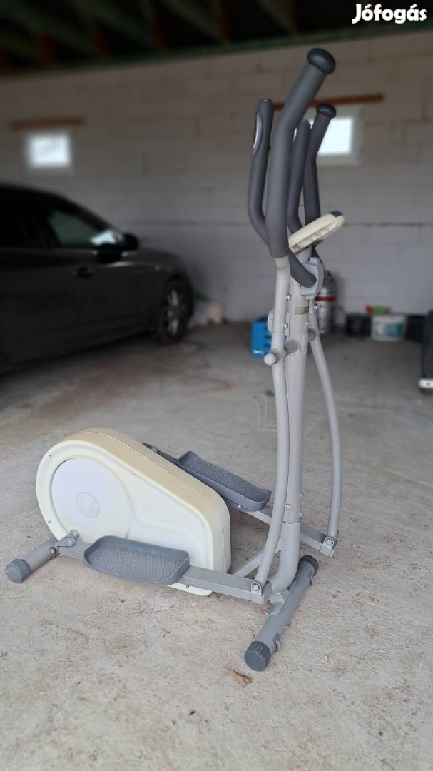 Decathlon Domyos EL 9600 elliptikus trainer