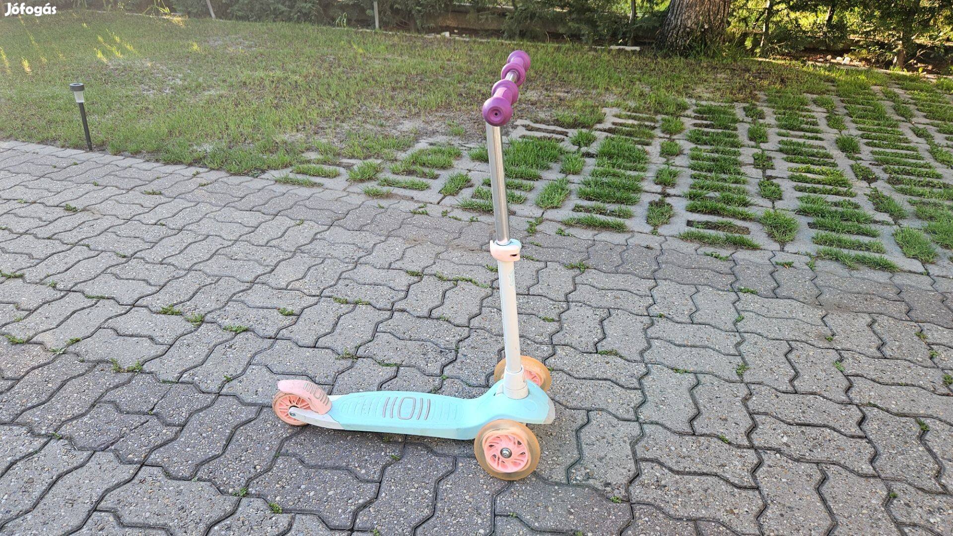 Decathlon Oxelo Gyerekroller - B1 500
