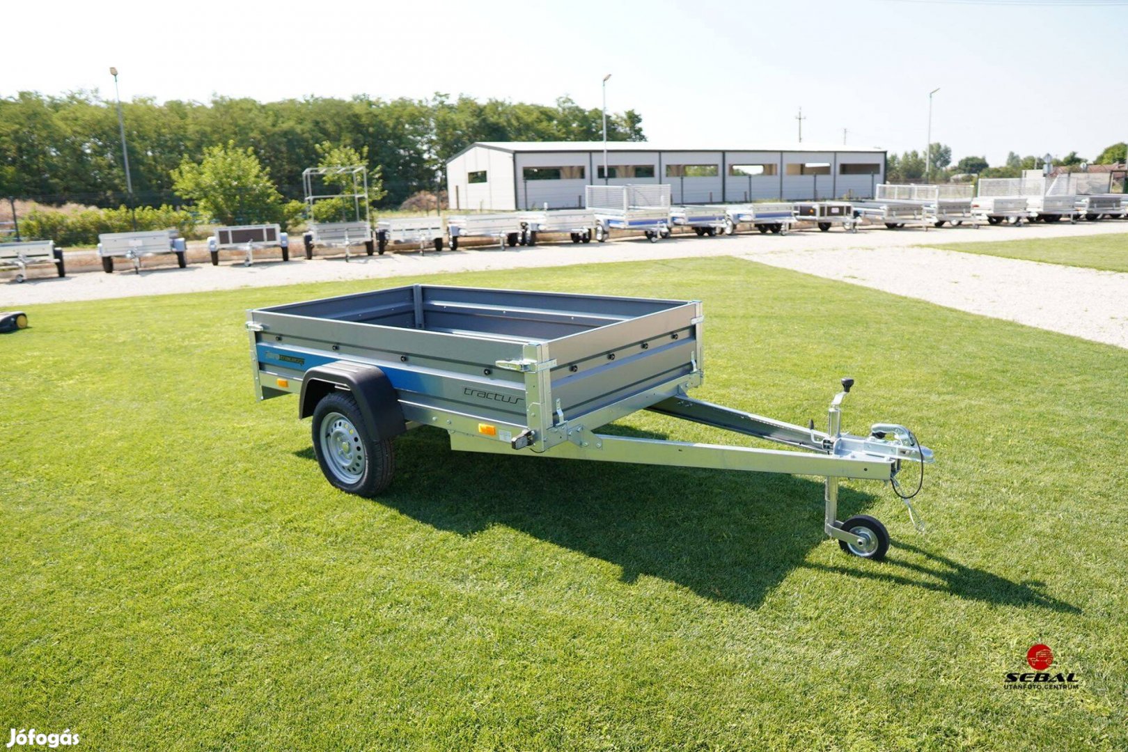 Decemberi akcióval új utánfutó (220x125cm) rendszámmal Békéscsabán