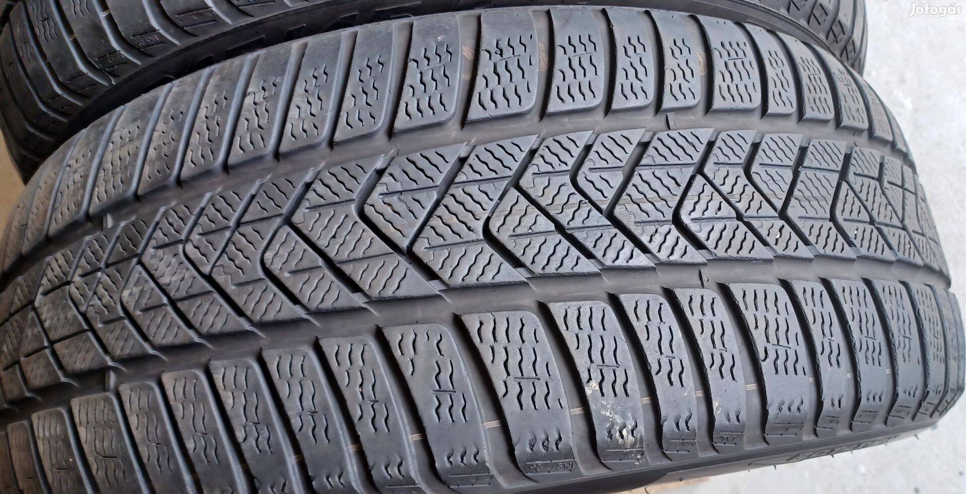 Defekttűrő Pirelli Sottozero3 MOE 245/45 R18 téli gumik 4db