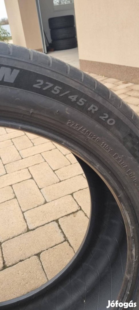 Defekttűrő nyári gumi 275/45 r20