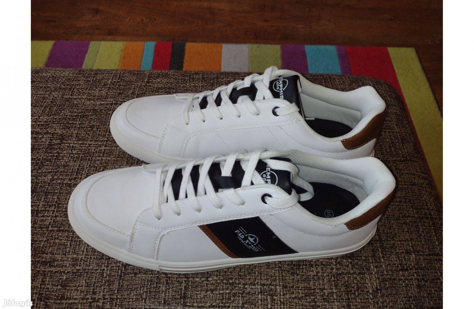 Deichmann 46-os új férfi cipő fehér méret miatt eladó