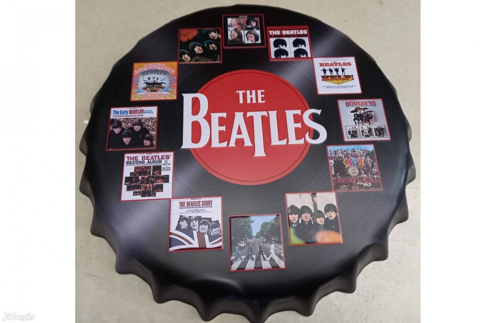 Dekorációs fém dombornyomott kupak (Beatles - Kiadott Albumai)