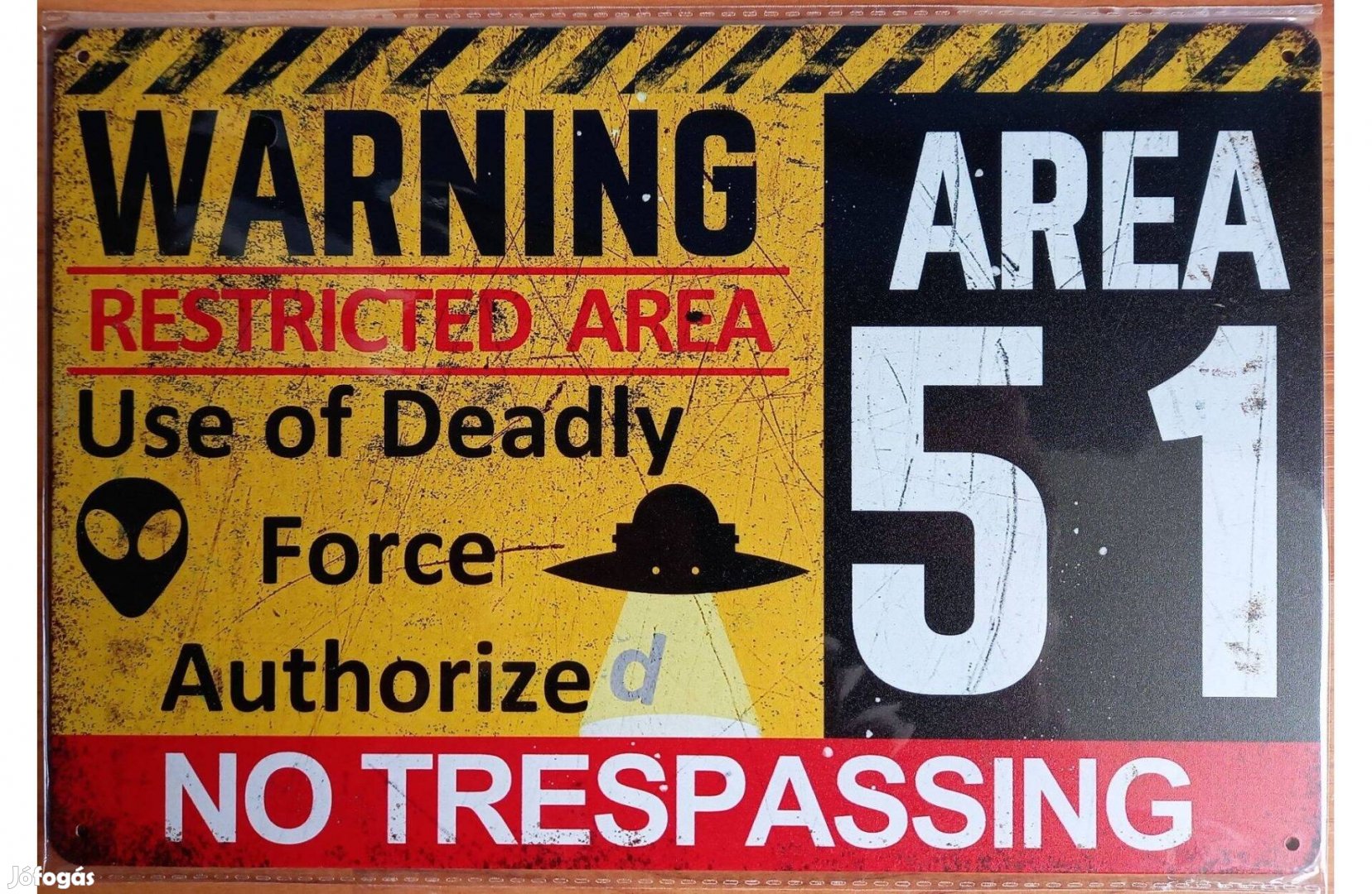 Dekorációs fém tábla Tiltott Terület - 51 Körzet