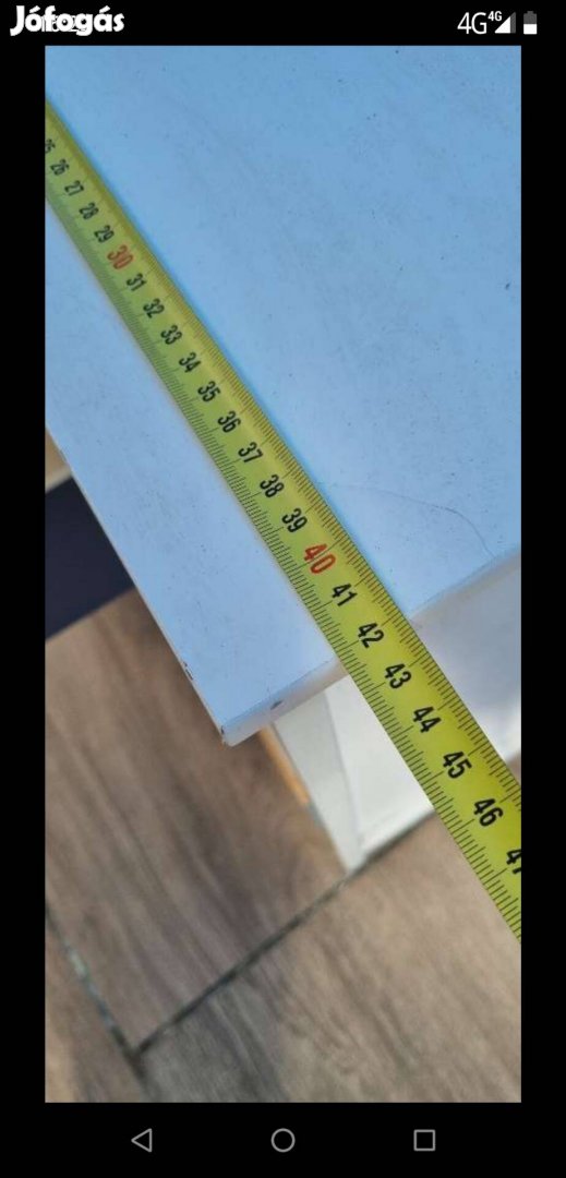 Dekoratív tömör fa kis komódok 3 db.