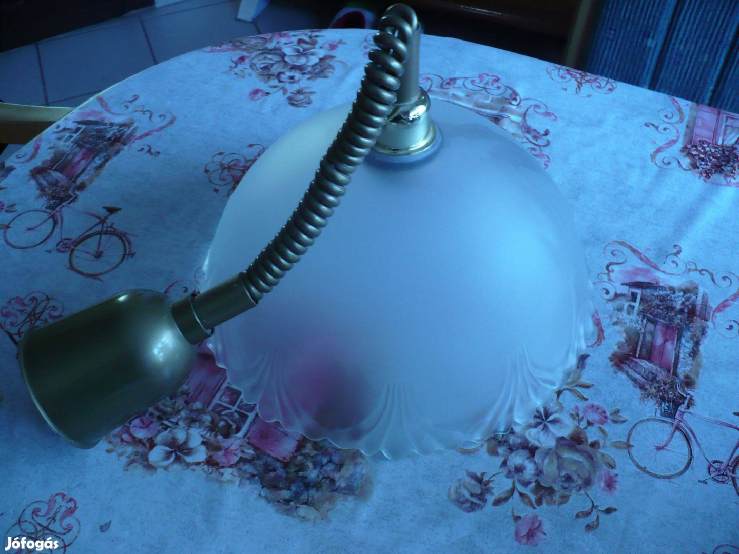 Dekoratív üvegburás mennyezeti lámpa, több termék egy helyről