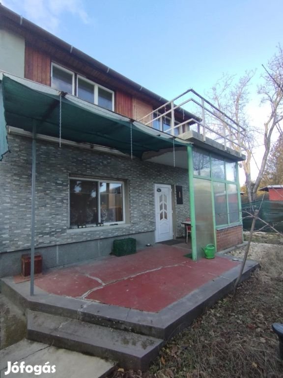 Délegyháza, II tó közeli utca, 40 m2-es, üdülő, 1+2 félszobás