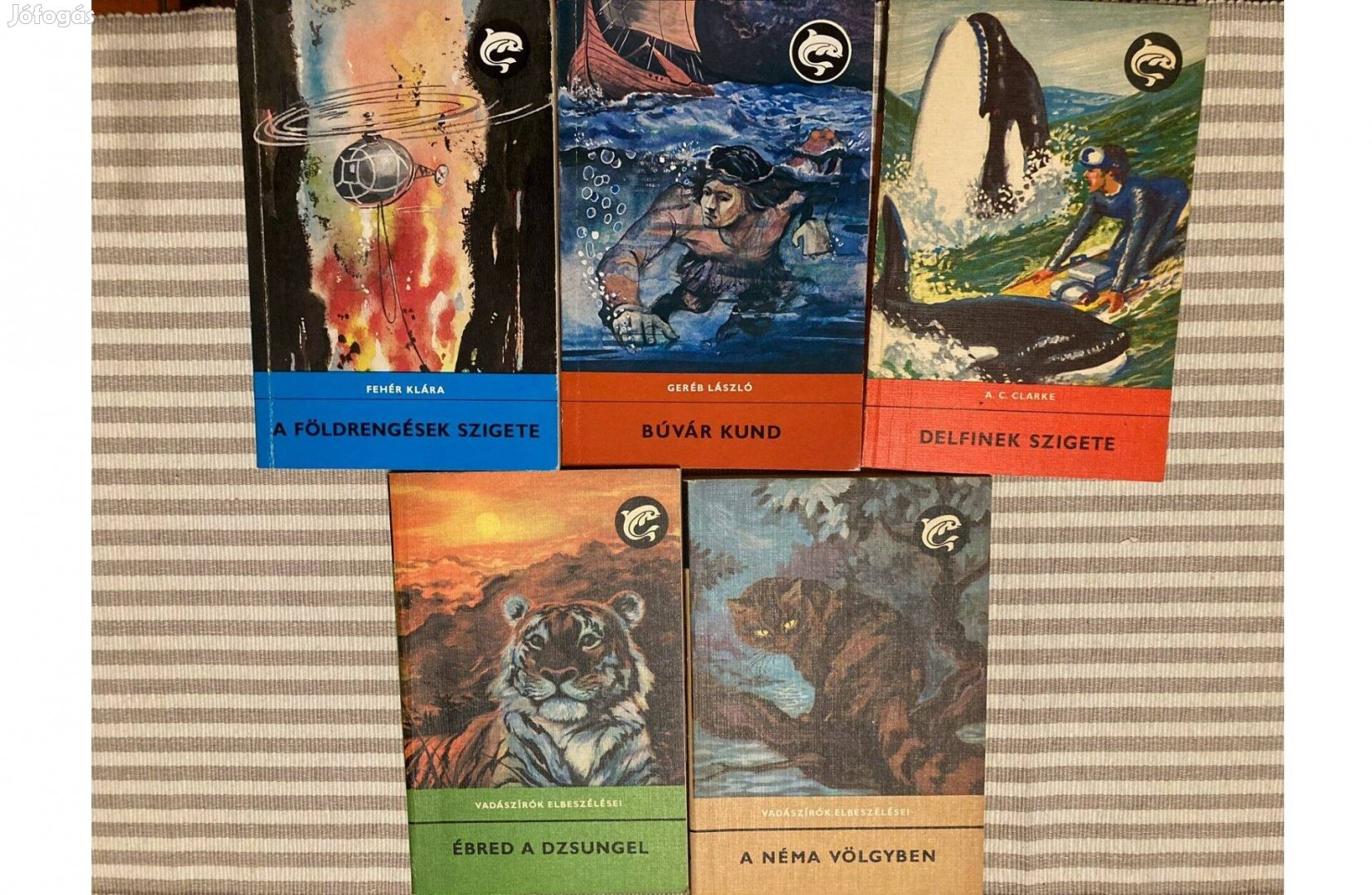 Delfin könyvek