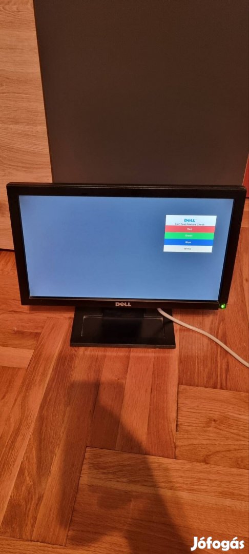 Dell 15.6"  16-9-es monitor 