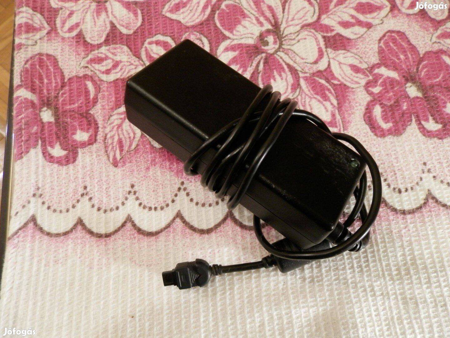 Dell 19V-2,64A Töltő-Adapter