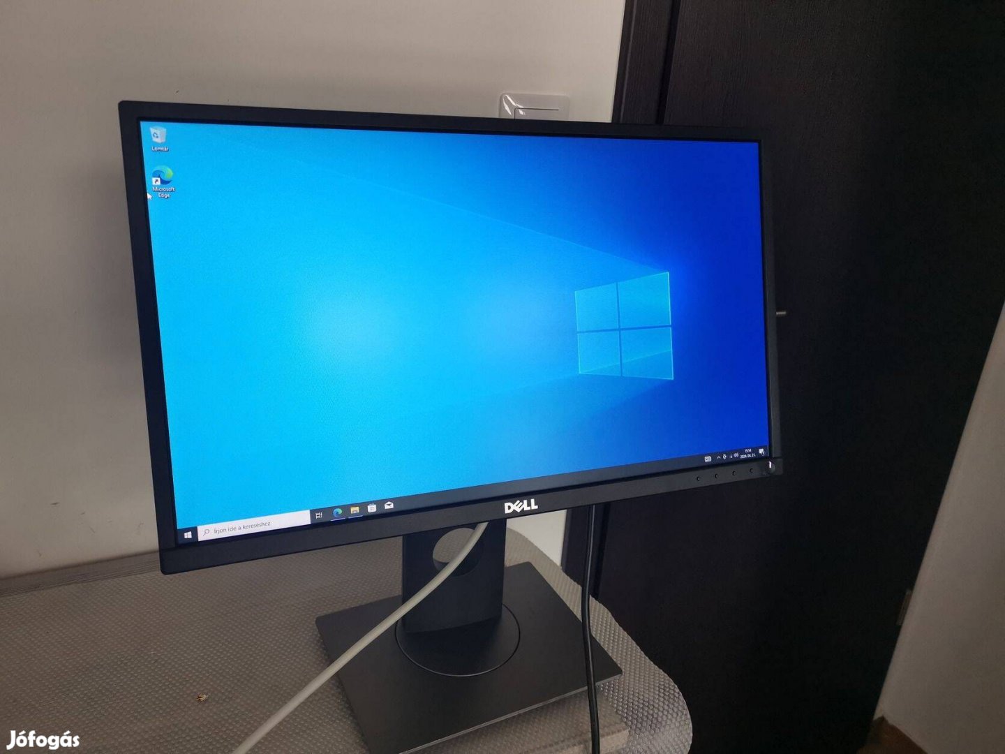 Dell 22" full HD IPS LED monitor 1920x1080 HDMI állítható magasság