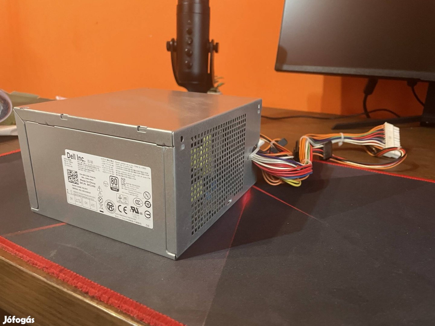 Dell 240W tápegység GOLD