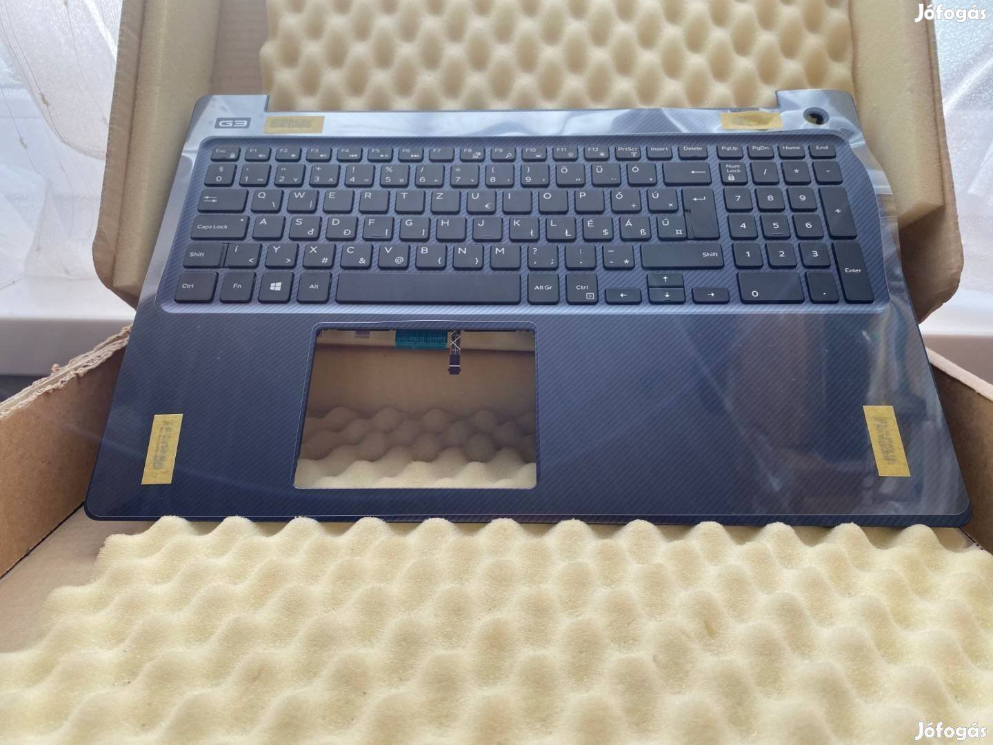 Dell G3 15 3579 palmrest magyar világítós billentyűzet 9TY2H 7Tmph