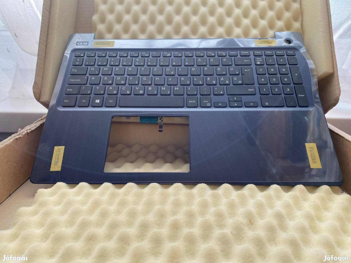Dell G3 15 3579 palmrest magyar világítós billentyűzet 9TY2H 7Tmph