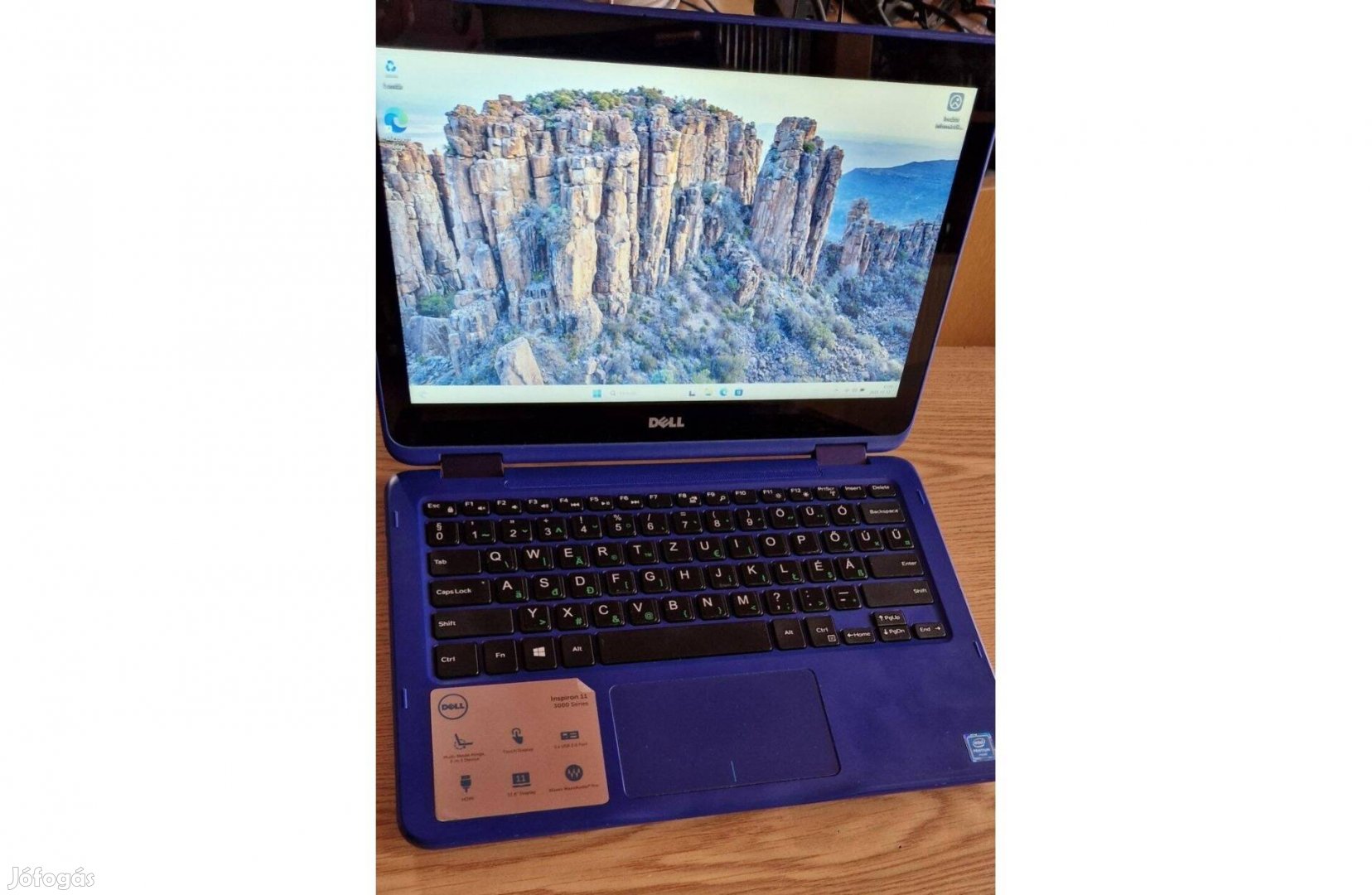 Dell Inspiron 11-3168 laptop