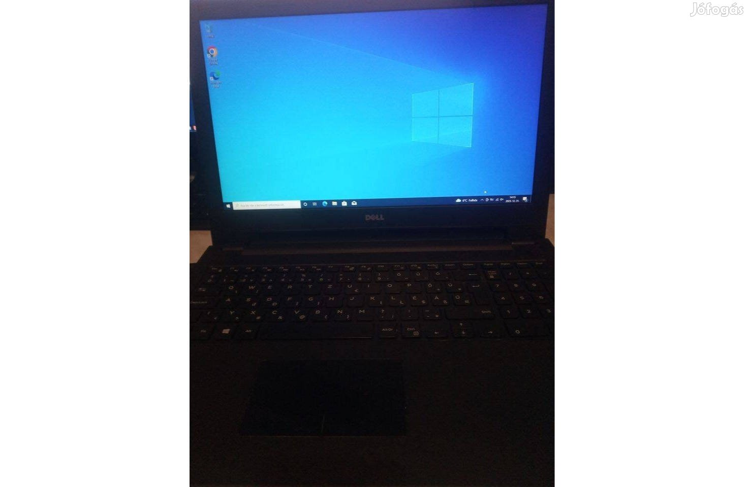 Dell Inspiron 15 laptop