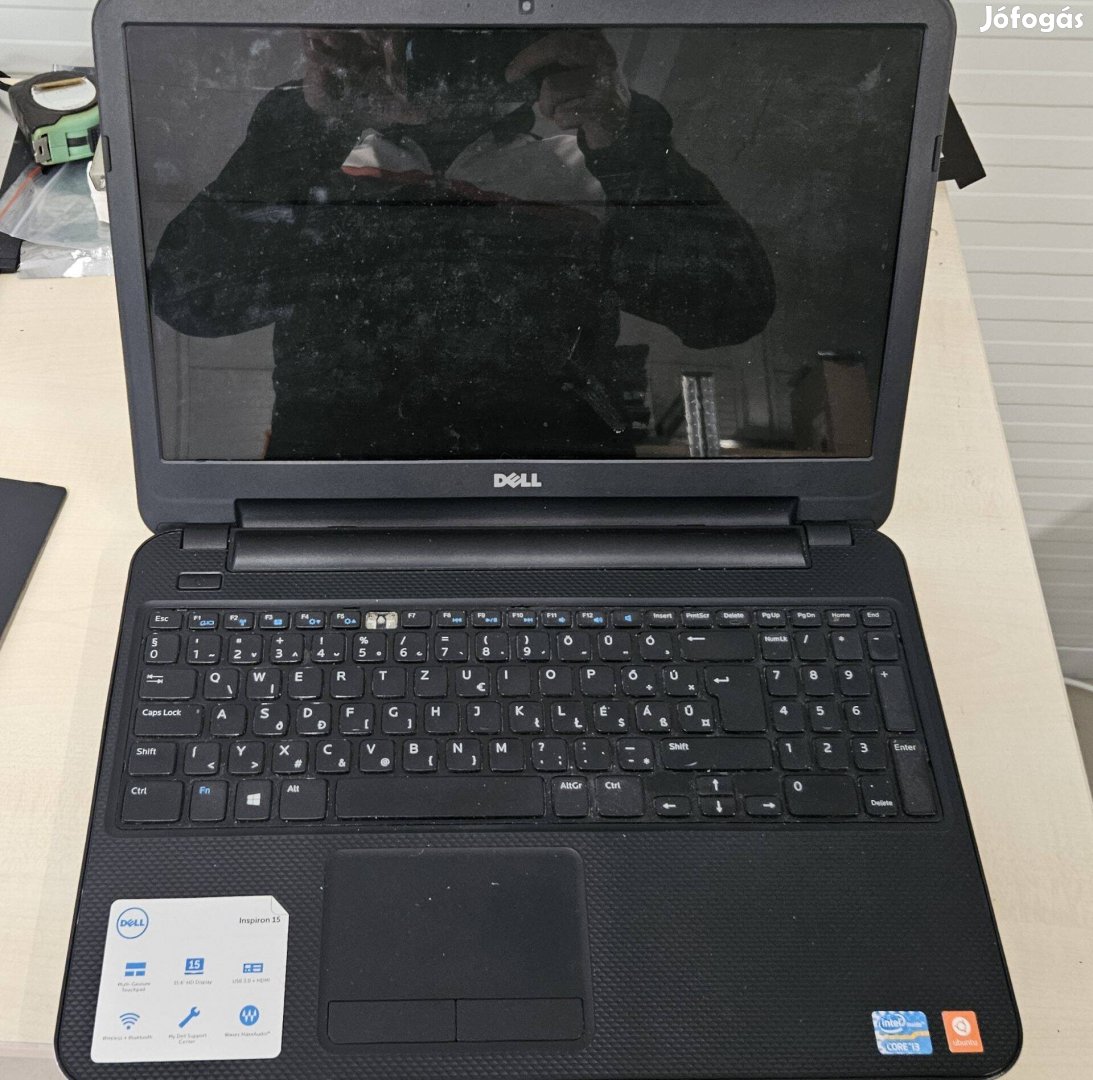 Dell Inspiron 3521 notebook laptop hibásan