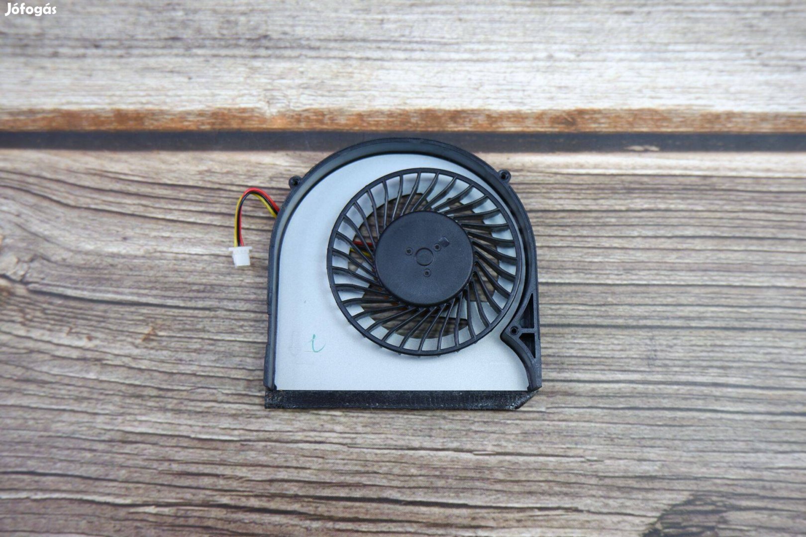 Dell Inspiron 3541 3542 5435 laptop hűtő ventilátor DFS481305MC0T