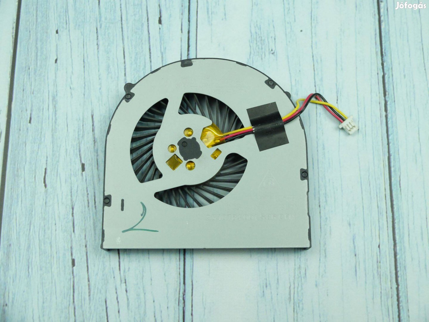 Dell Inspiron 3541 3542 5435 laptop hűtő ventilátor