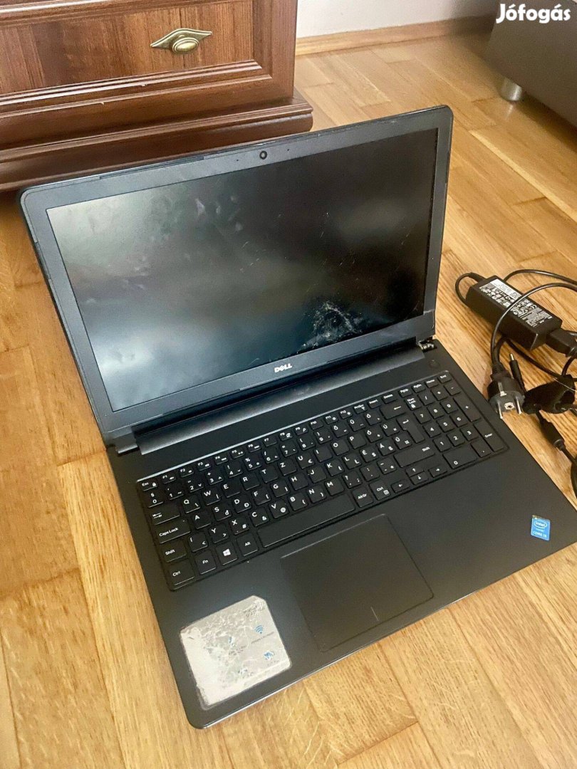 Dell Inspiron 5000 széria Notebook / kijelző sérült