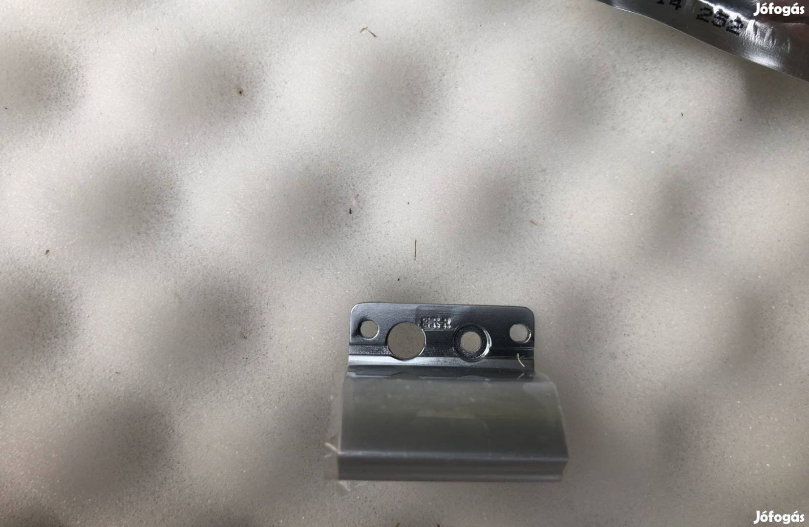 Dell Inspiron 5520 7520 hinge cap zsanértakaró kupak jobb oldali 8Yf6K