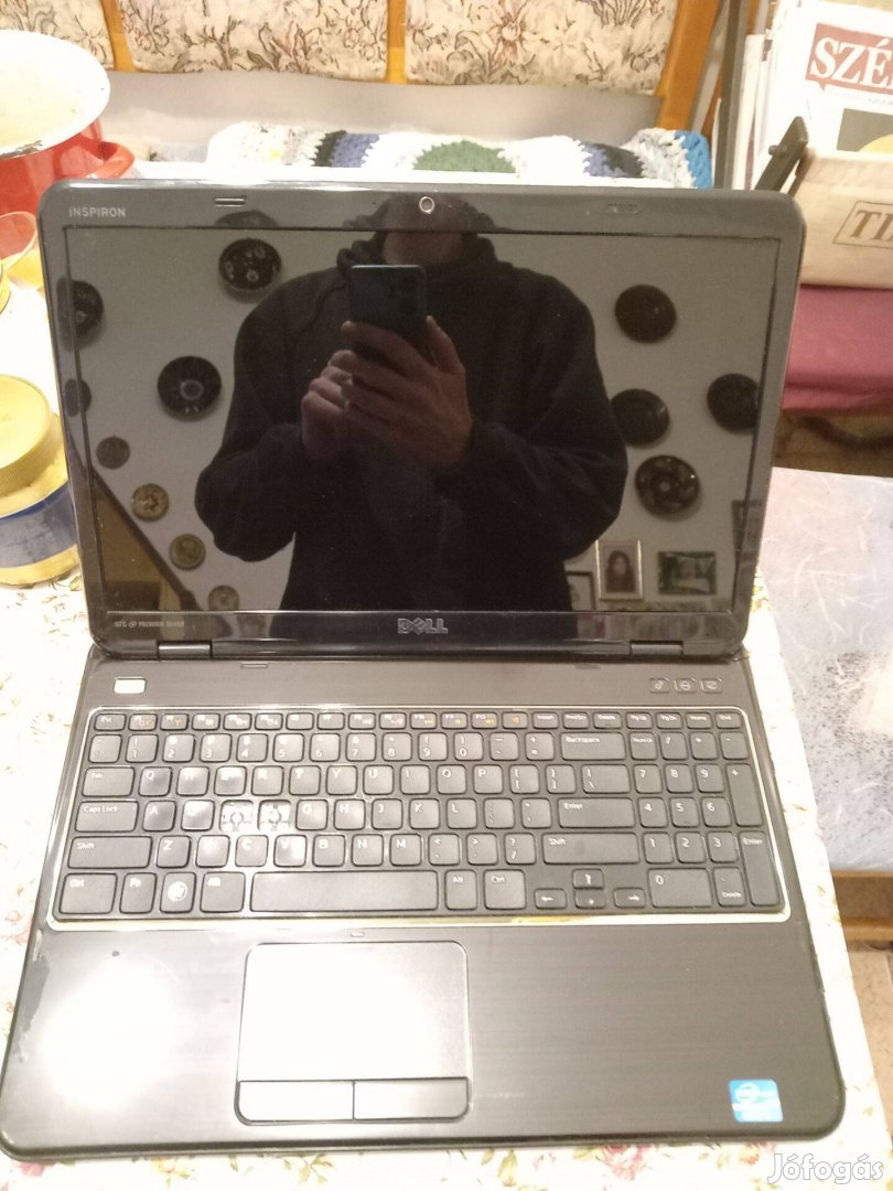 Dell Inspiron N5110 P17F001 alaktrésznek