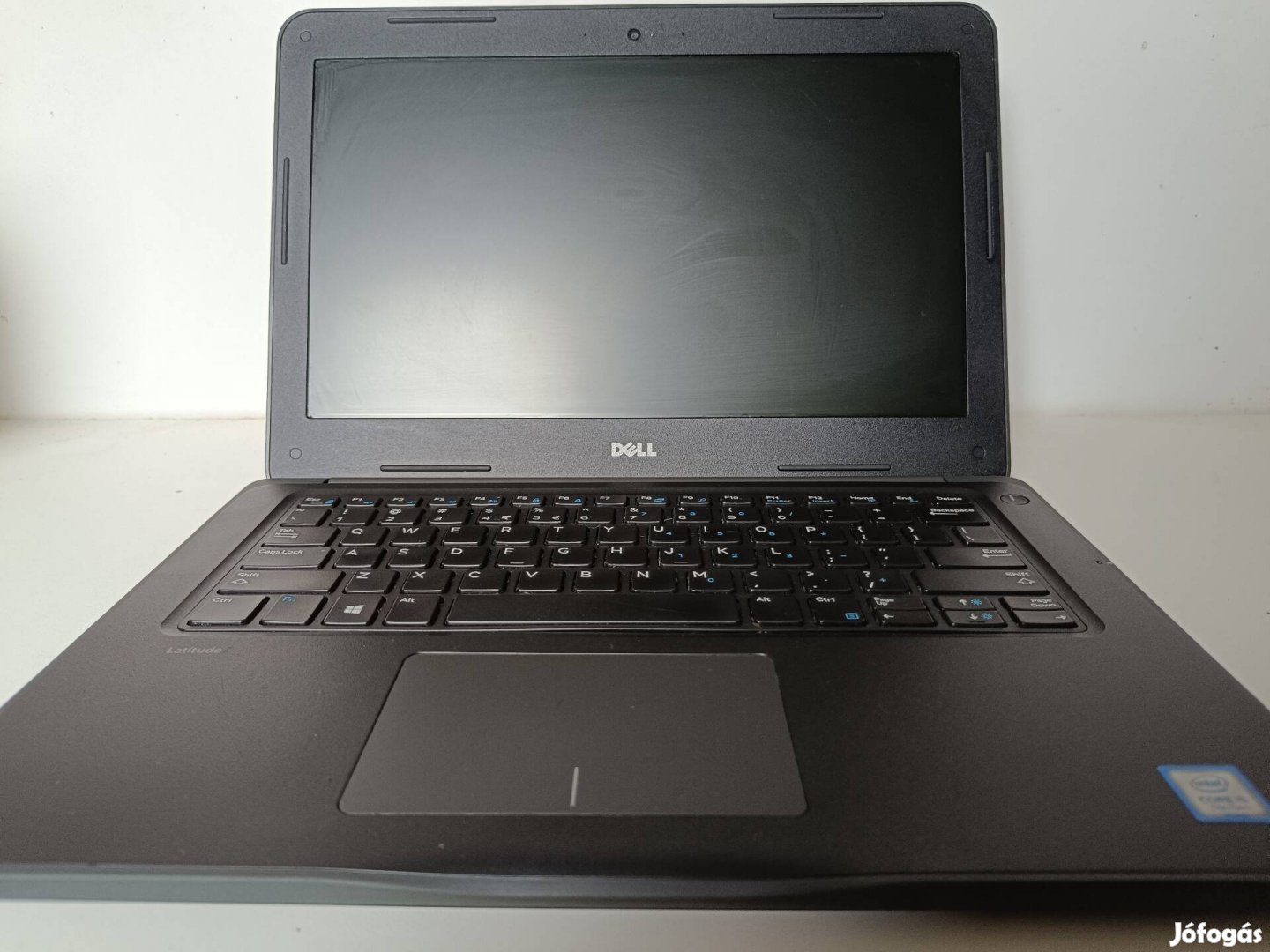 Dell Latitude 3380