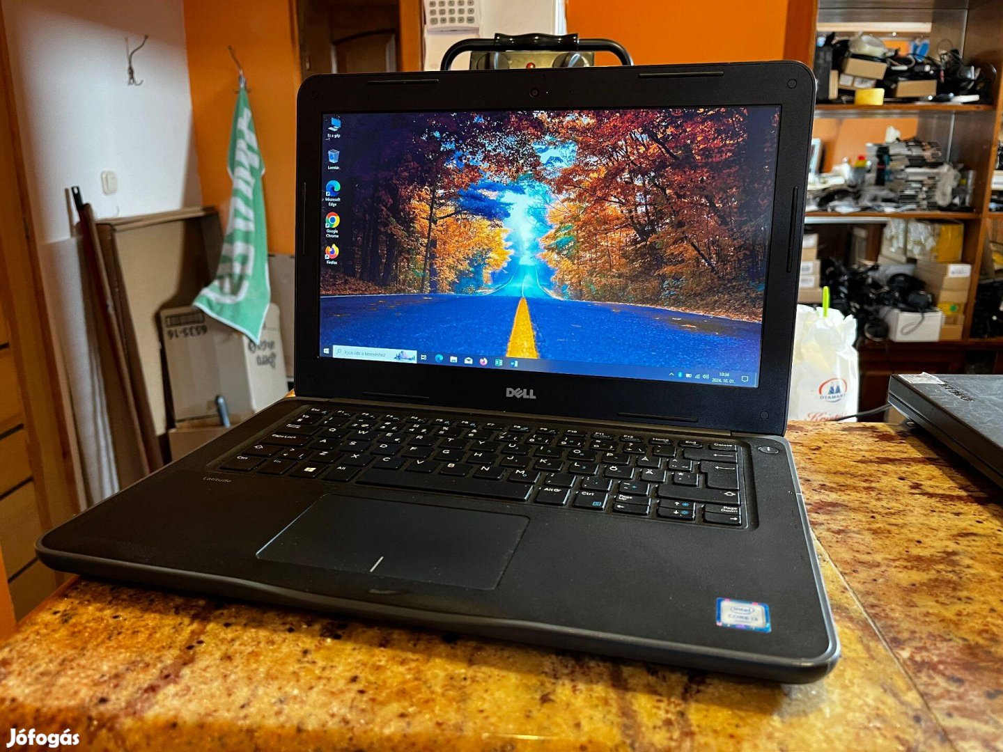 Dell Latitude 3380 - 6.gen i3, SSD, remek akku üzemidő!