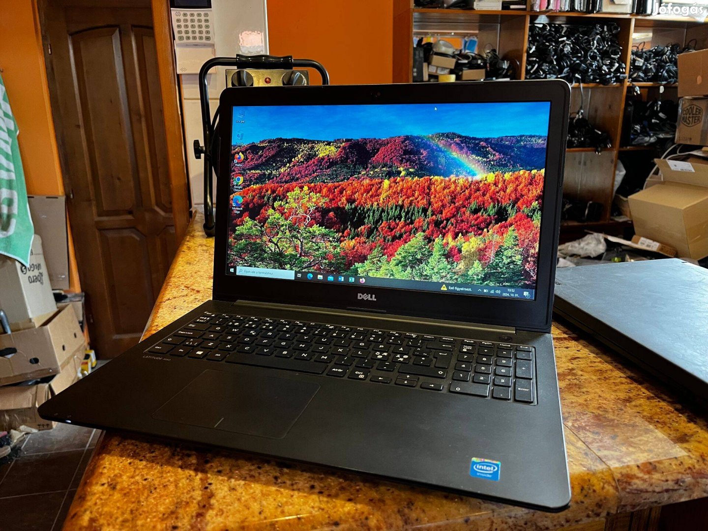 Dell Latitude 3550 laptop