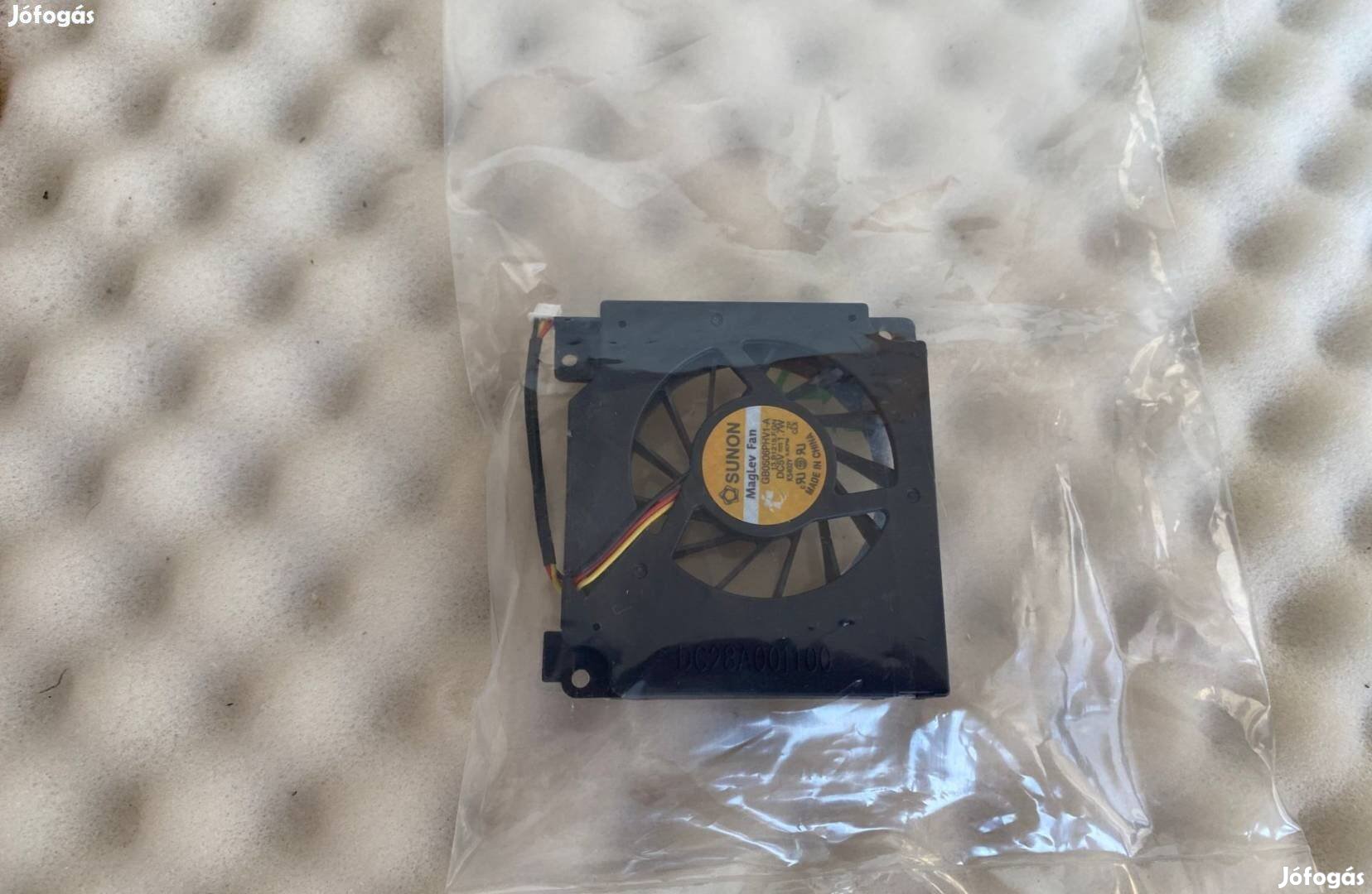 Dell Latitude D810 Precision M70 ventilátor fan DC28A001100 GB0505Phv1