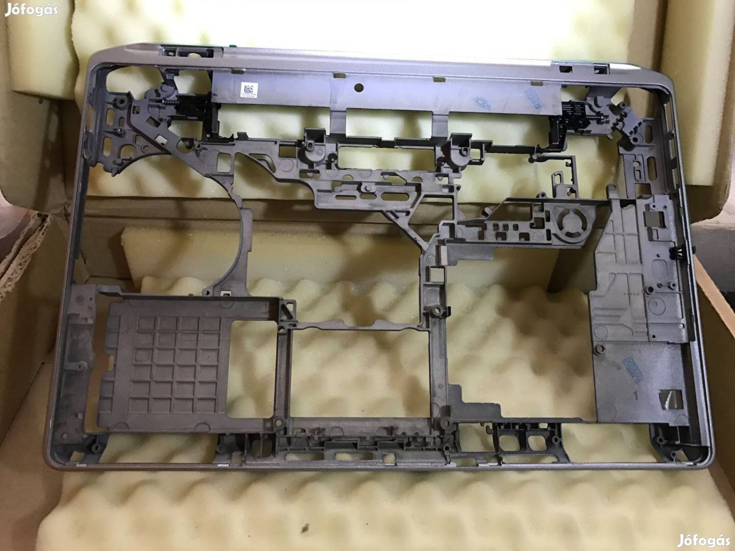 Dell Latitude E6430 Bottom BASE Alsó Ház Új 2P6CJ 02P6CJ