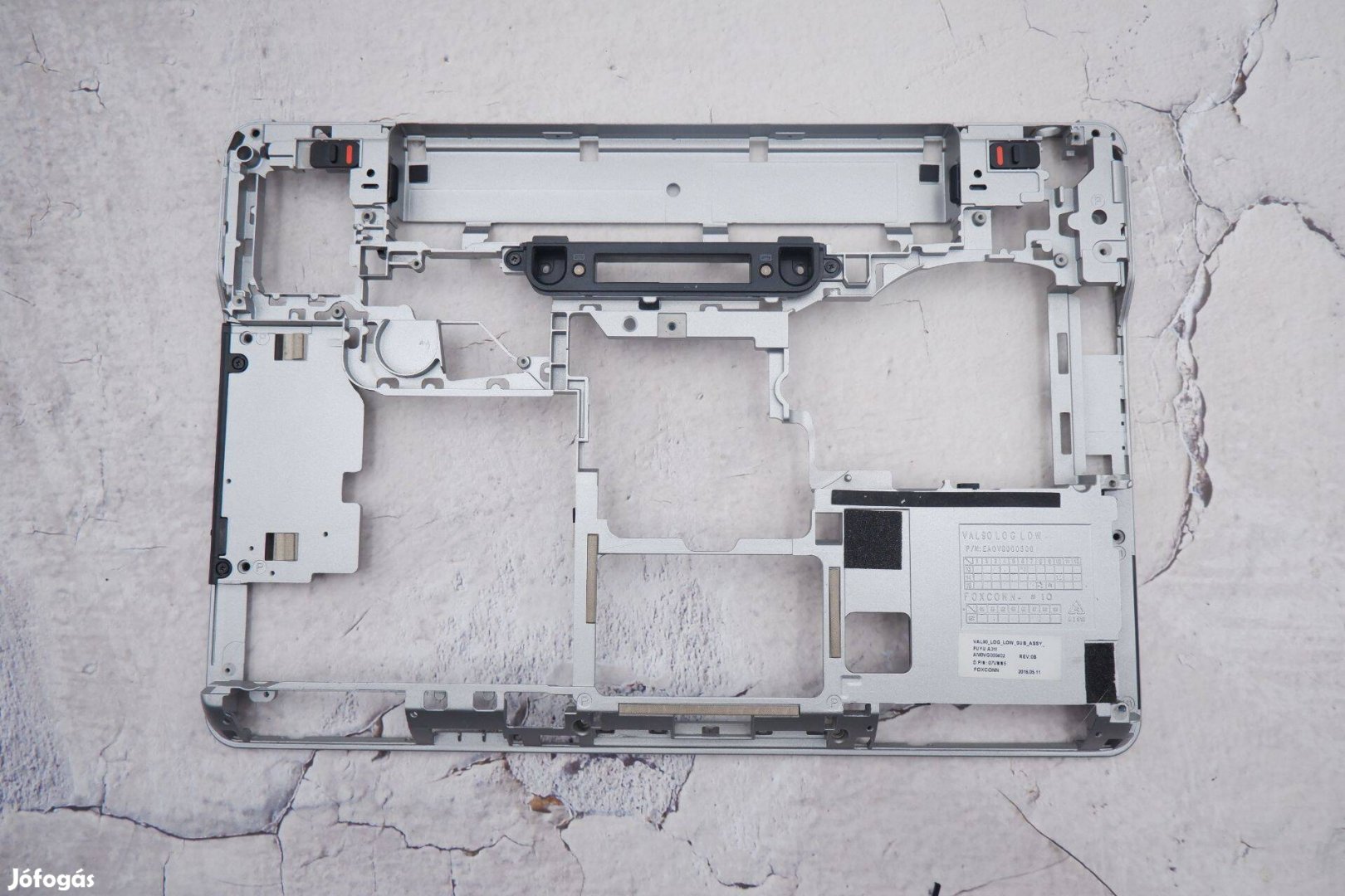Dell Latitude E6440 laptop alsó ház AM0VG000403 07Vnn5 2