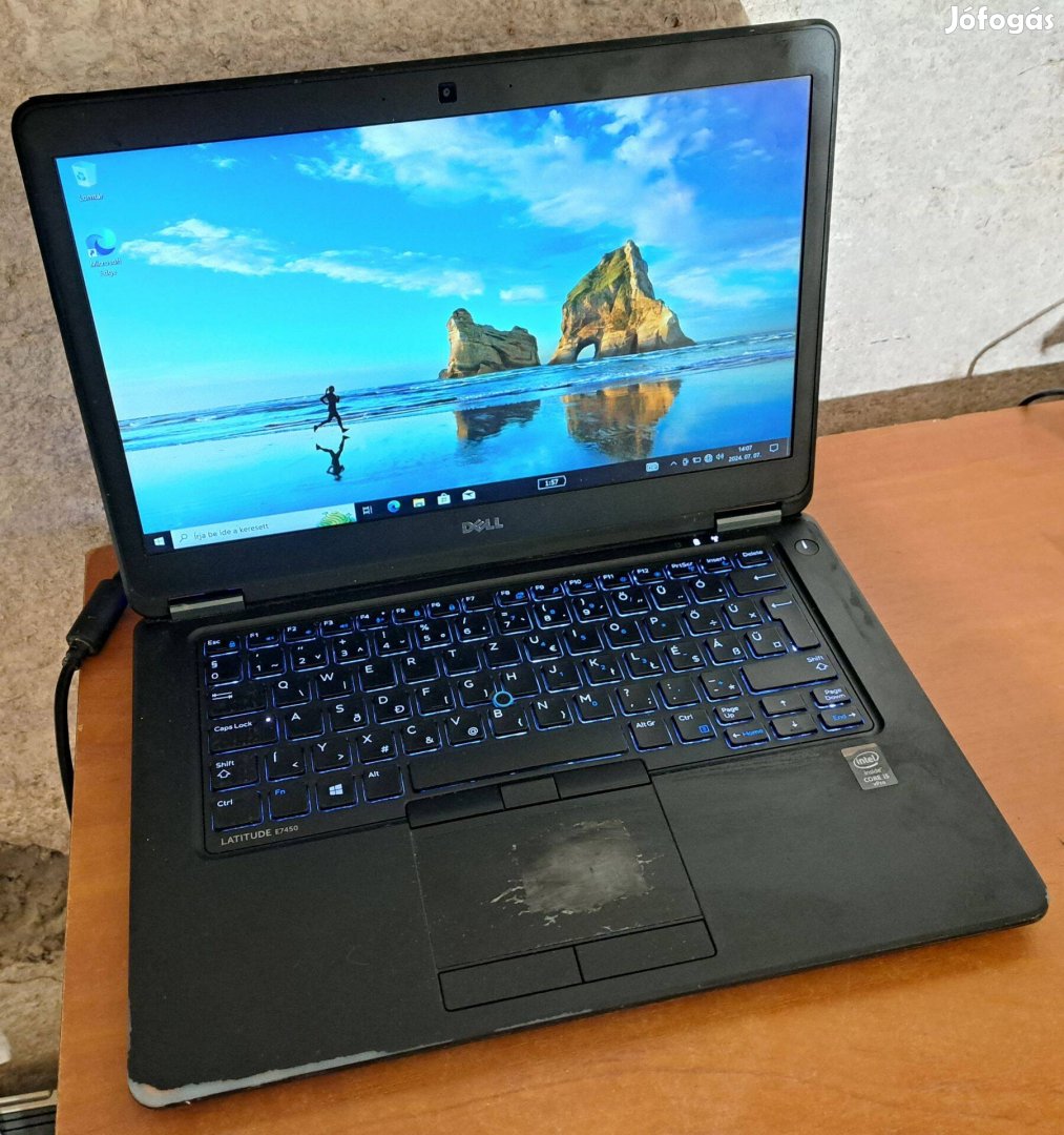 Dell Latitude E7450 (14FHD/I5-G5/8GB/500HDD/Magyarvilágítós/Akkux)