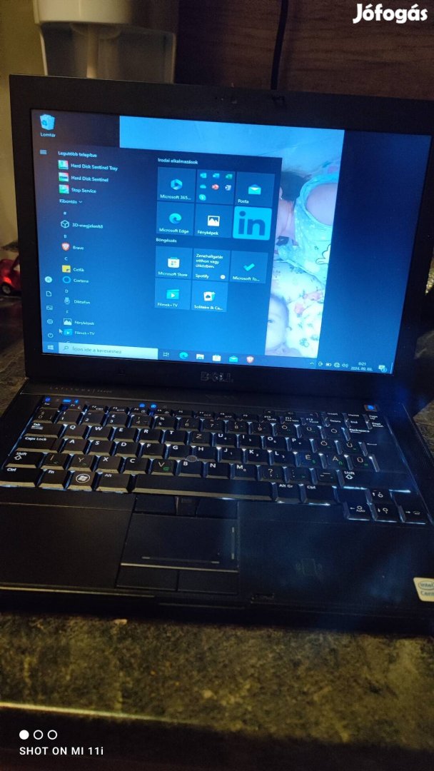 Dell Latitude e 6400 világító bill, jó aksival eladó