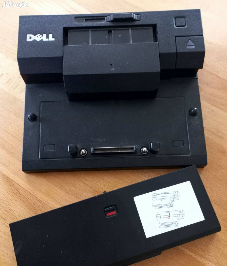 Dell PR03X dokkoló tápegységgel, plusz notebook utazó