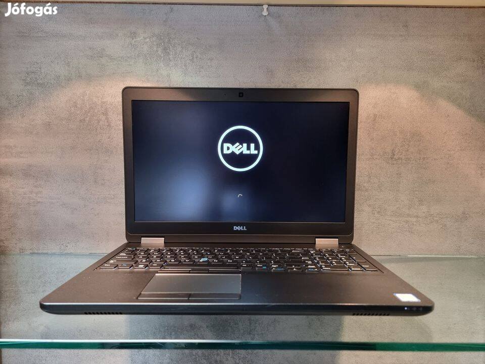 Dell Precision 3510 Az alkotáshoz szükséges teljesítmény kistesója