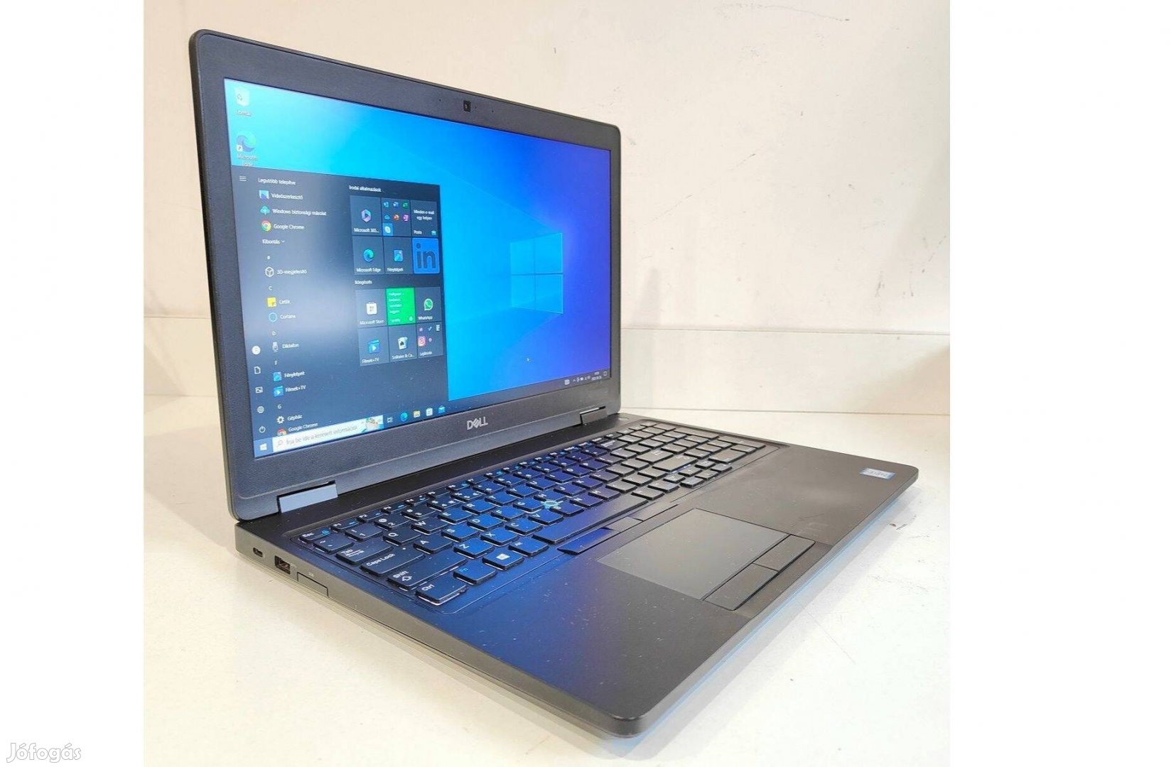 Dell Precision 3520 i7-7700HQ / 16 GB / 512 GB SSD / FHD / QM620