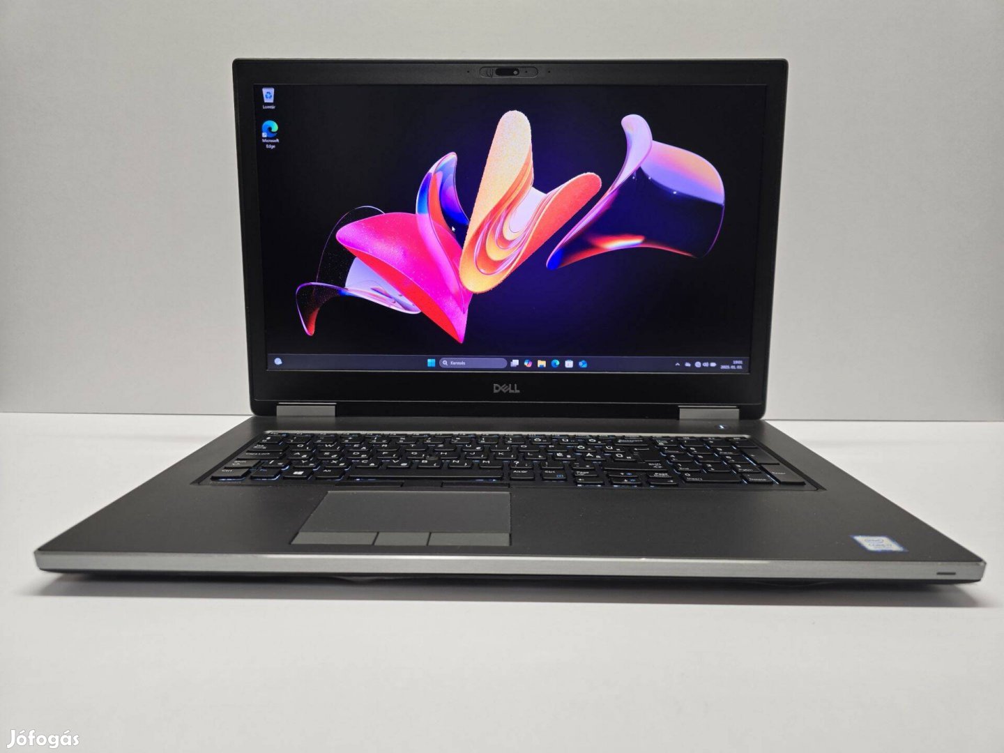 Dell Precision 7740 munkaállomás 17.3" i7-9850H/32GB/1Tbnvme/4K/Radeon