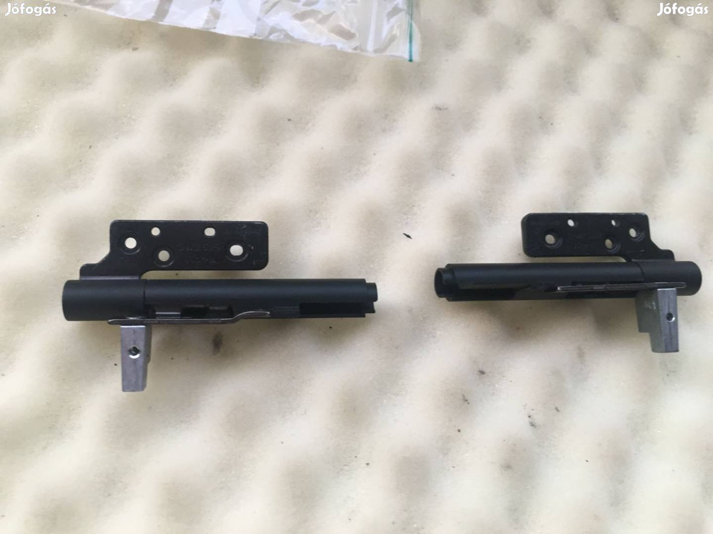 Dell Precision M4600 Zsanérpár Zsanérok Hinges Gyári Újak