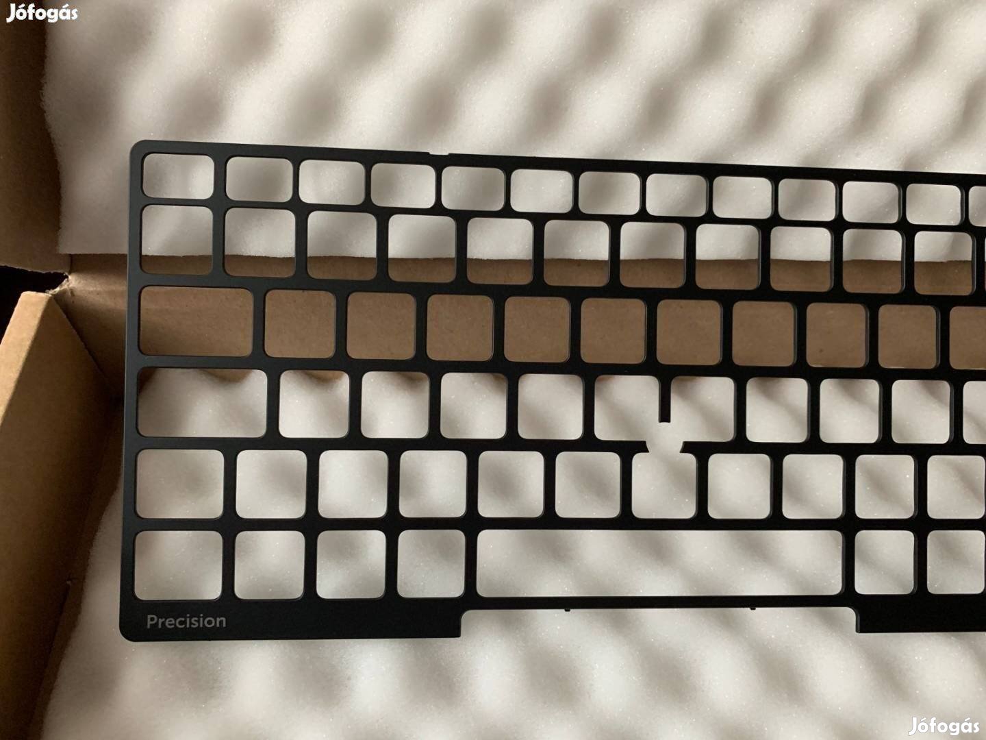 Dell Preicision 3520 7520 3530 billentyűzet keret EU Nfprh