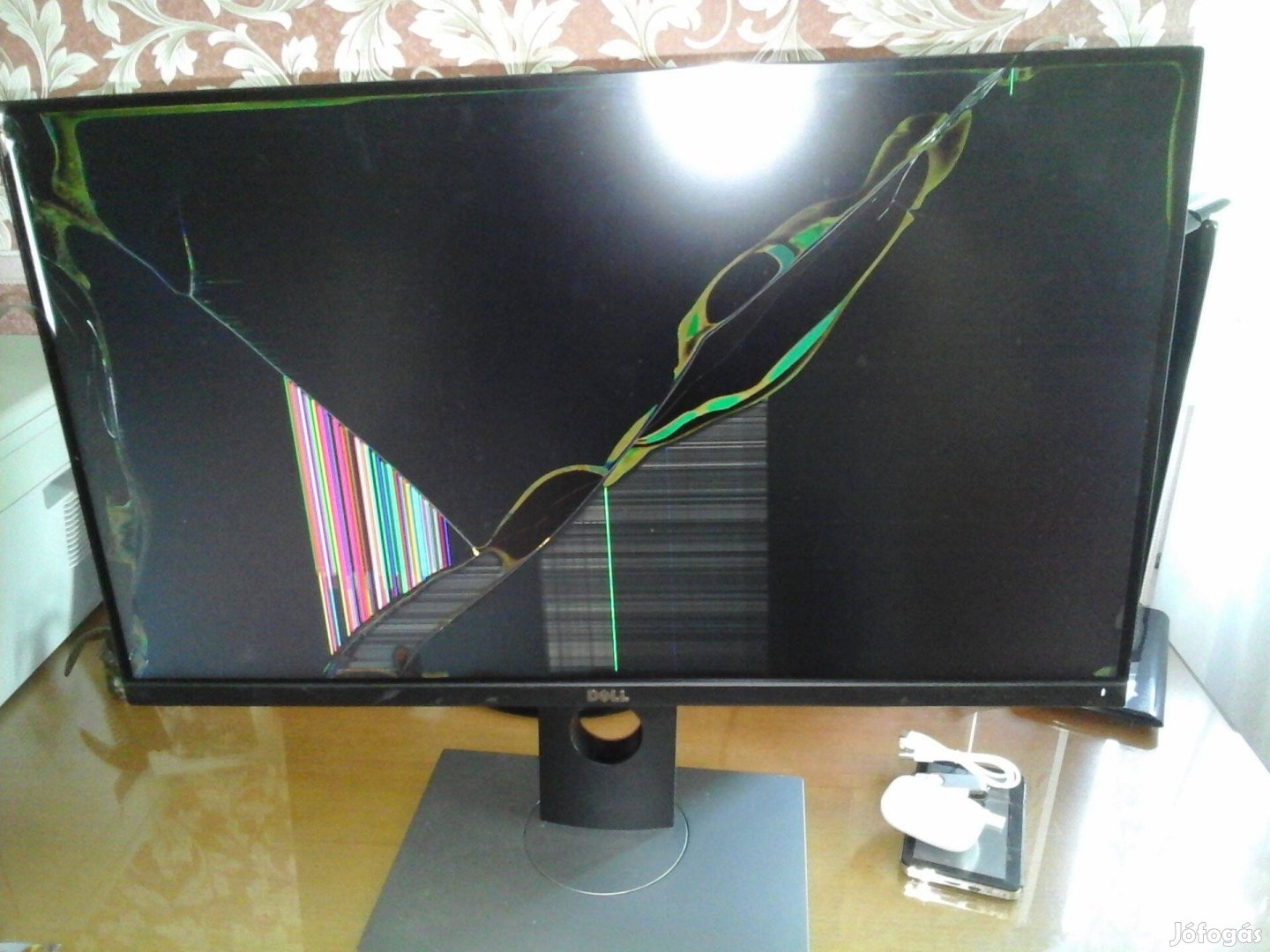 Dell UP2716D monitor hibás