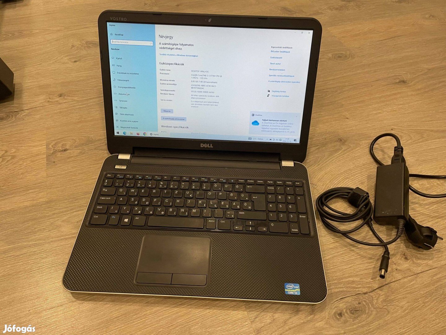 Dell Vostro 2521 i3 - 8GB - 250GB SSD laptop