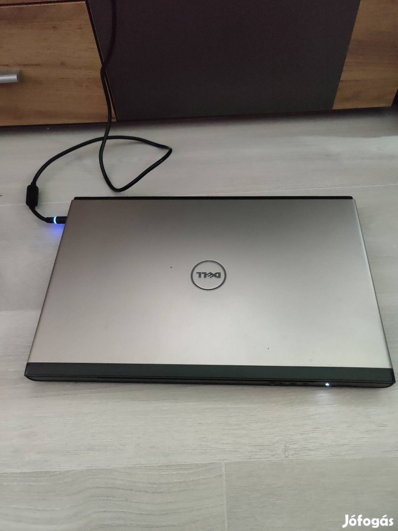 Dell Vostro 3700 laptop