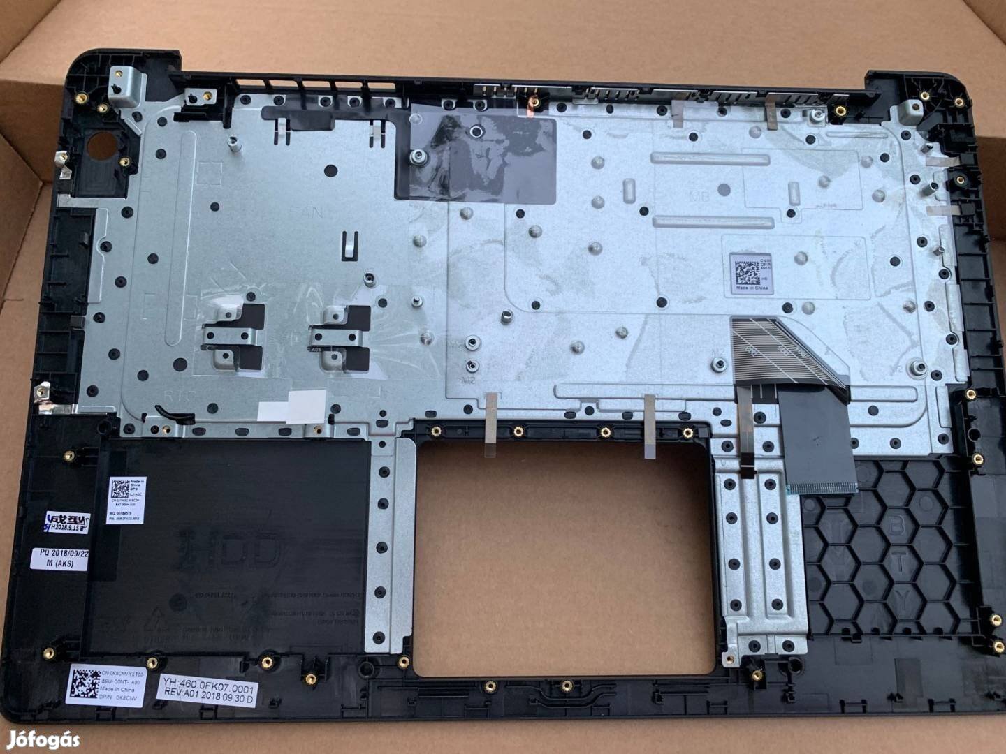 Dell Vostro 5581 magyar világítós billentyűzet palmrest K8CNV J1W0C