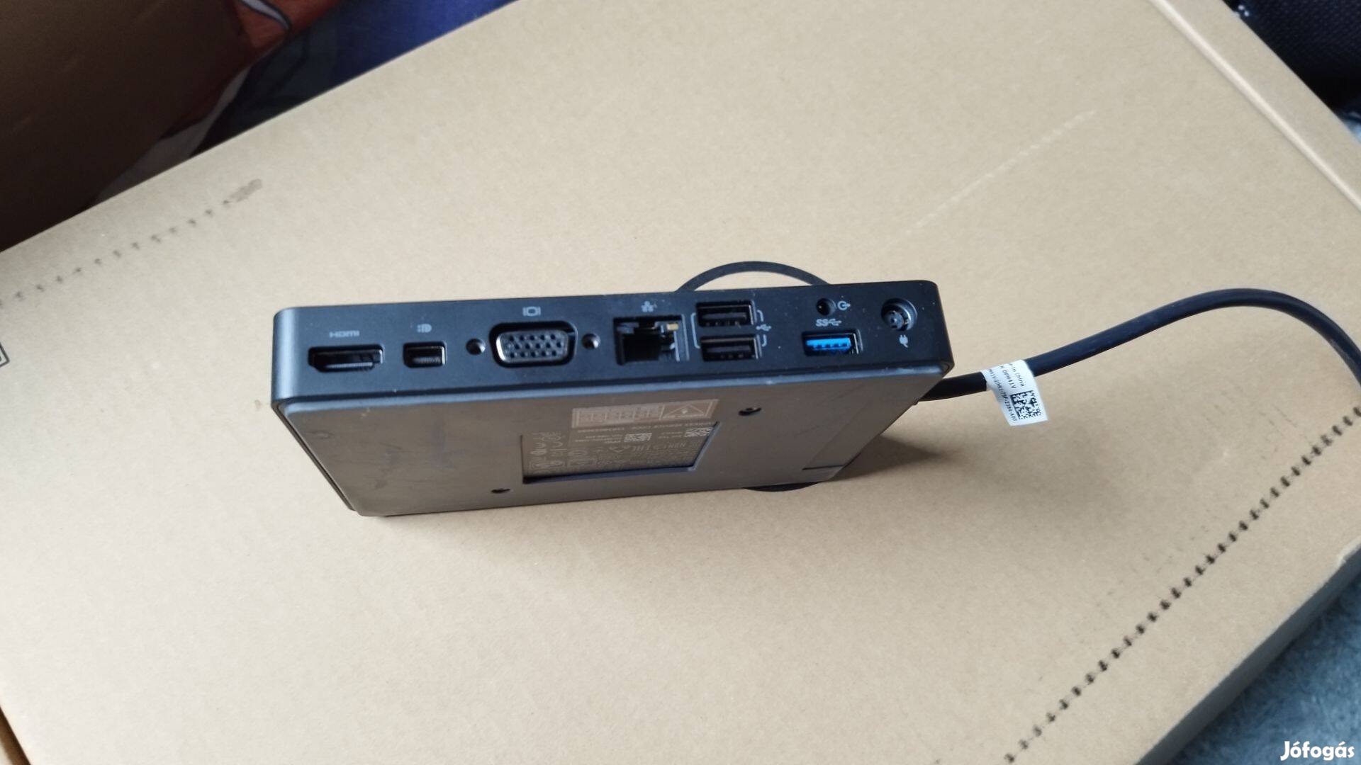 Dell WD dokkolo (docking station)