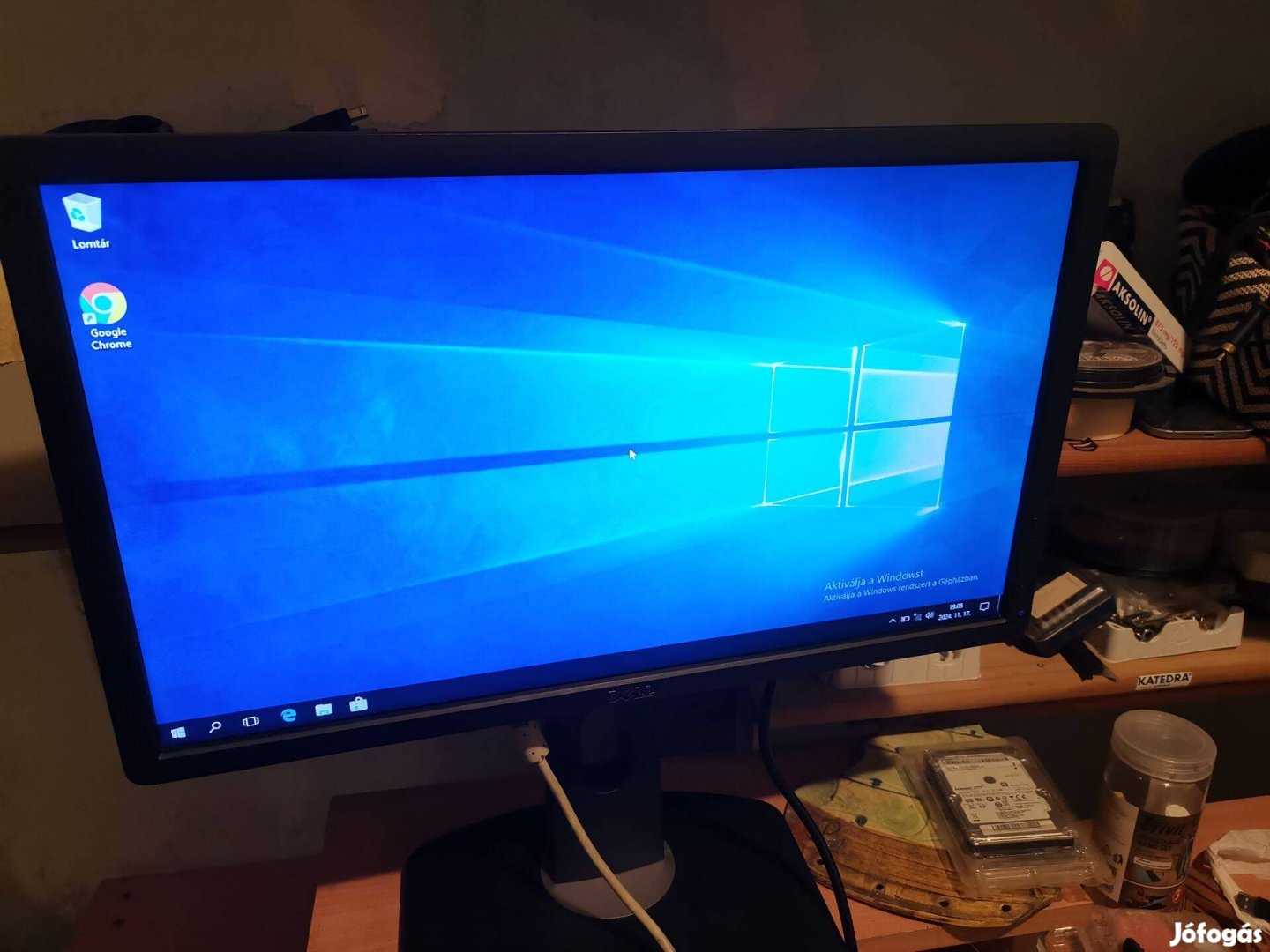 Dell, 22 colos Fullhd, forgatható,USB-s monitor !!