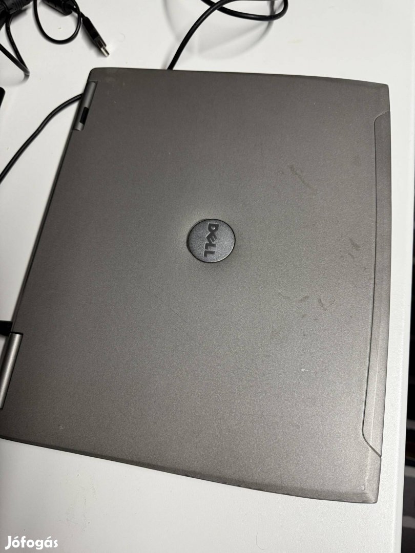 Dell d610 laptop notebook töltővel